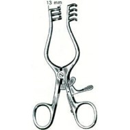 Self Retaining Retractors